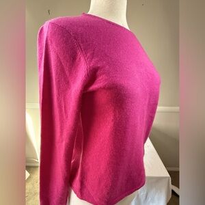 Classic Dark Pink Cashmere Sweater, by State—Ments. Women’s M.